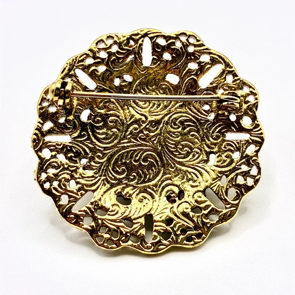 Vintage 1928 Cloissone Rose Cabochon Surrounded By Filigree Design Gold Toned